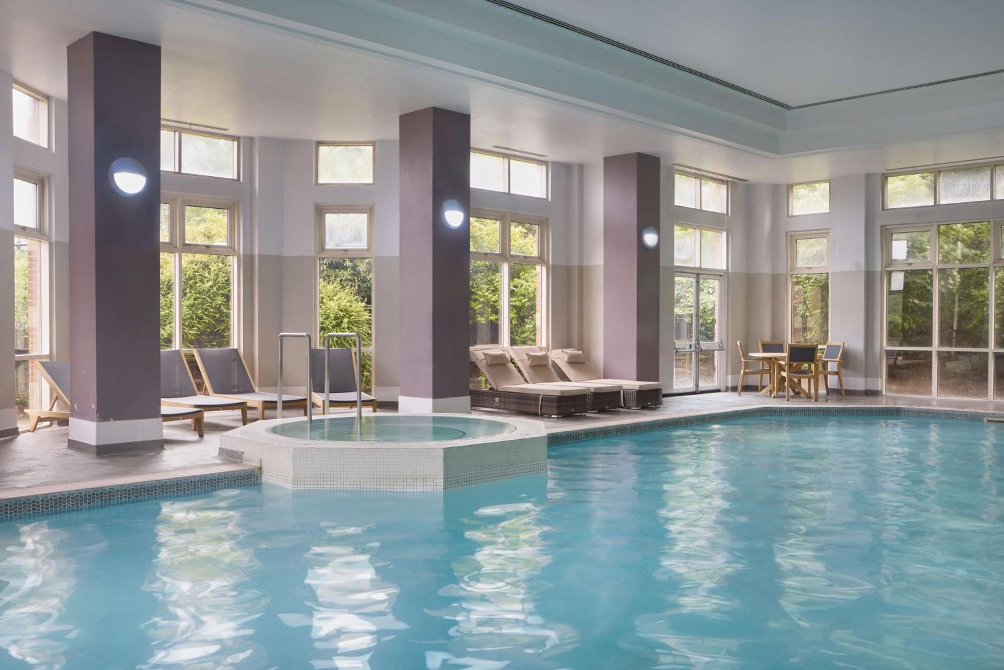 Hotel Doubletree By Hilton Dartford Bridge Zewnętrze zdjęcie